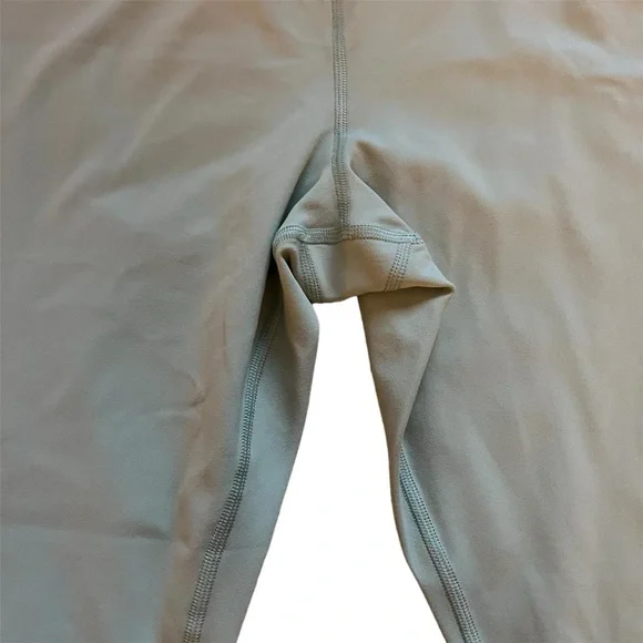 Athleta Transcend 7/8 Tight - Picture 3 of 8